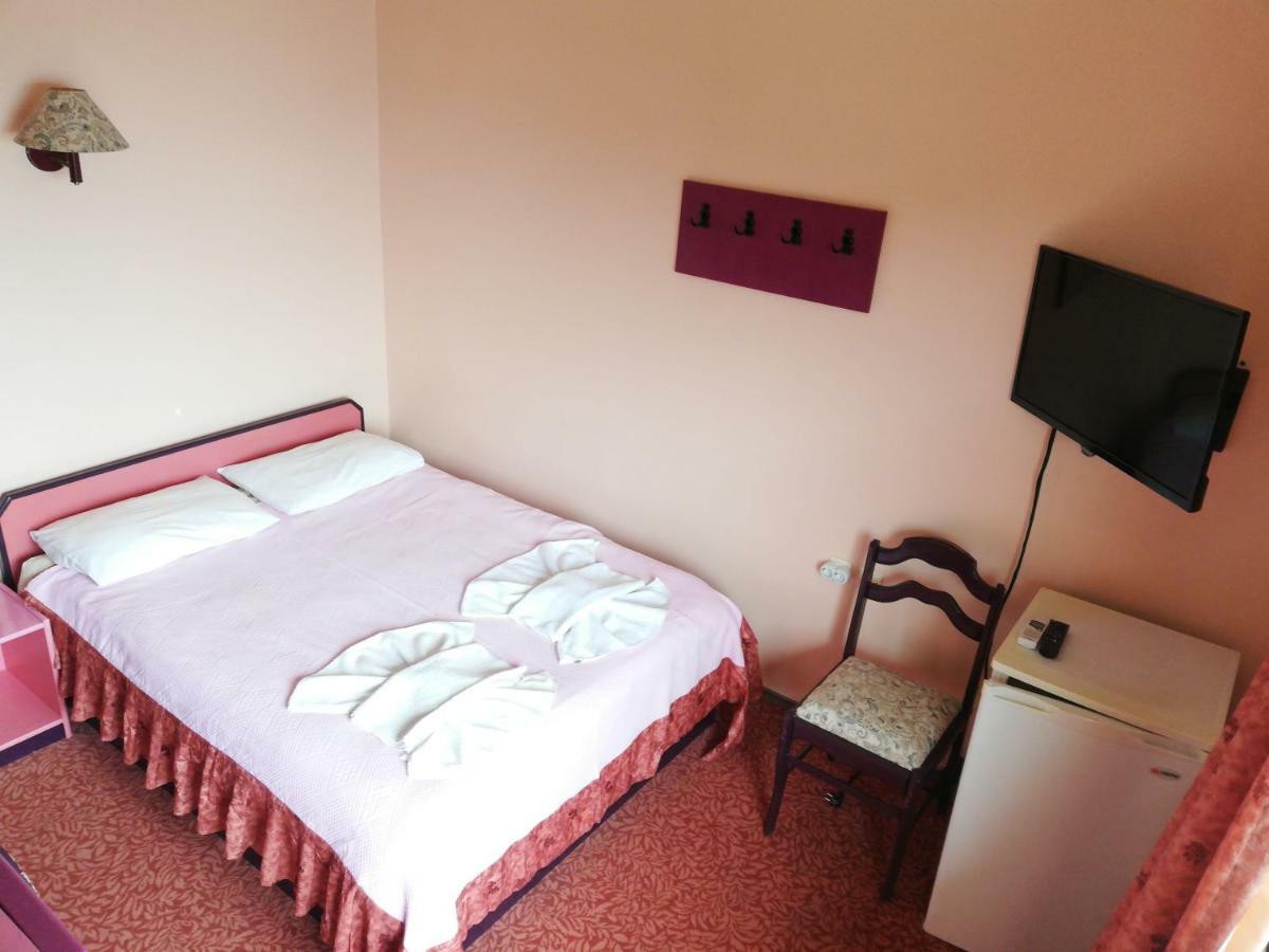 Teras Motel Foça Eksteriør billede