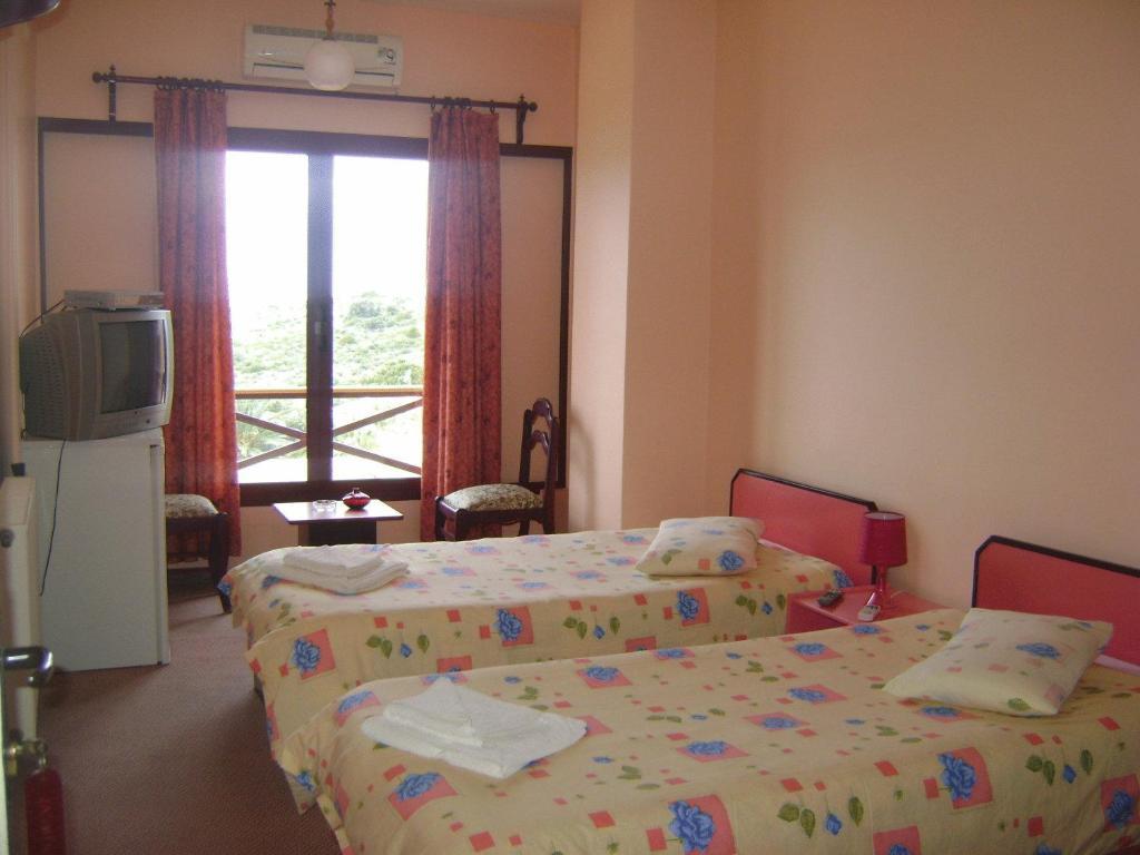 Teras Motel Foça Eksteriør billede